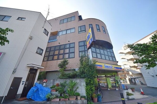 第3加賀ビルの物件外観写真